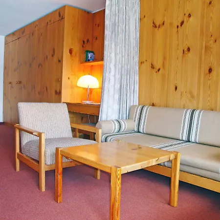 B 086 By Interhome *